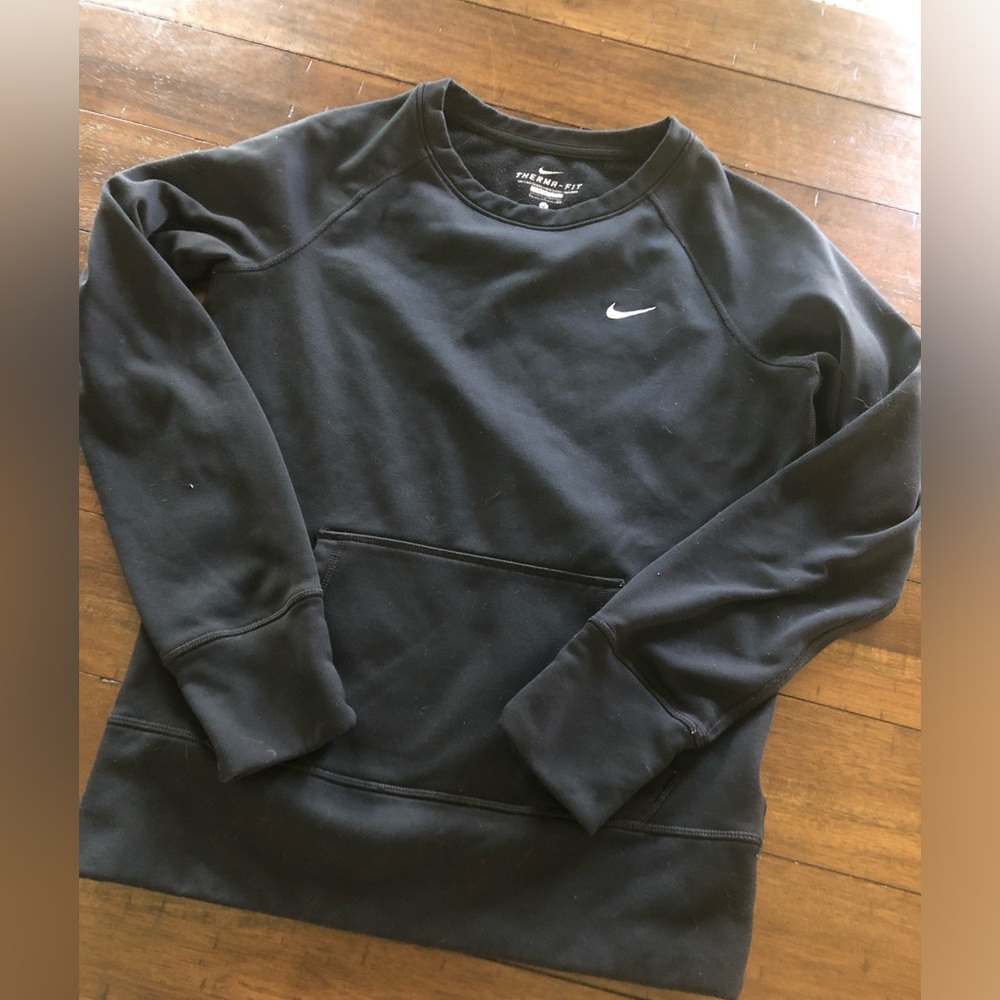 Black Nike Therma Fit Sweatshirt